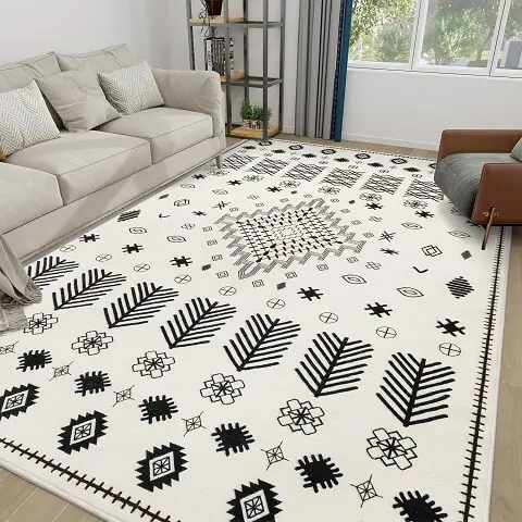 AREA RUG